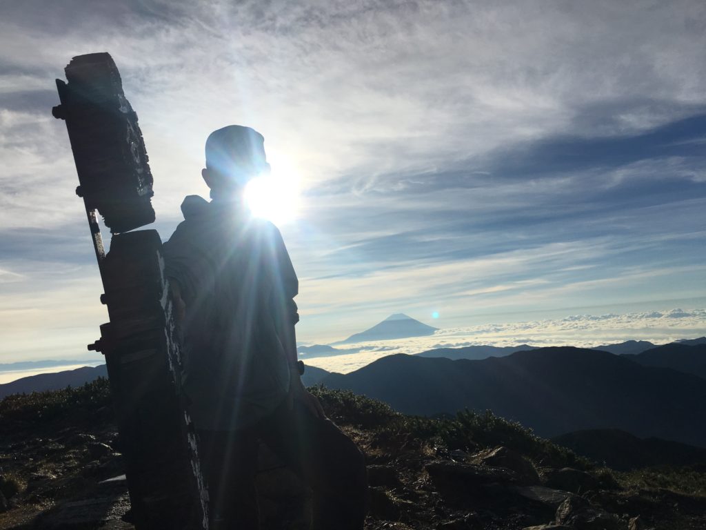 大沢岳の頂上